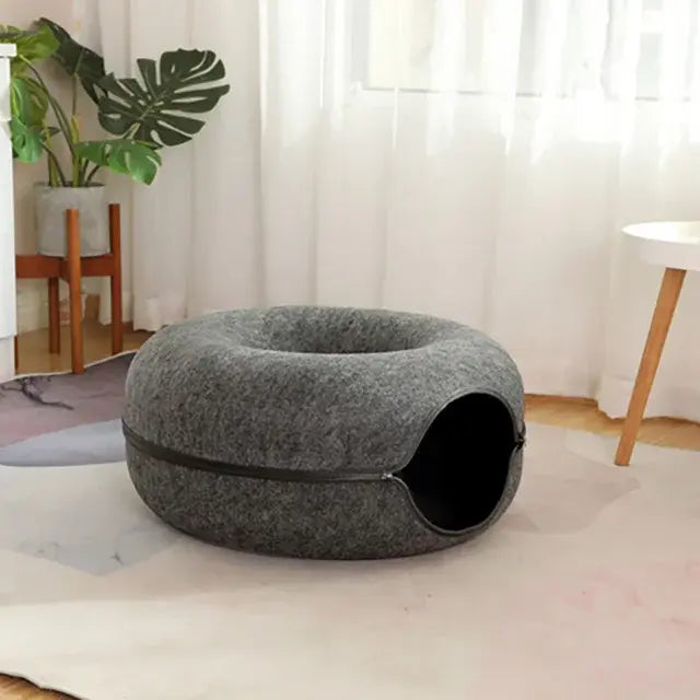 Túnel acogedor para gatos en forma de dona