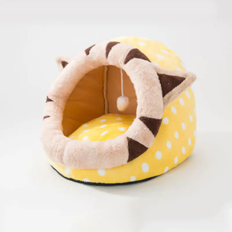 Cozy Cartoon Nook Pet Bed for Dogs and Cats
